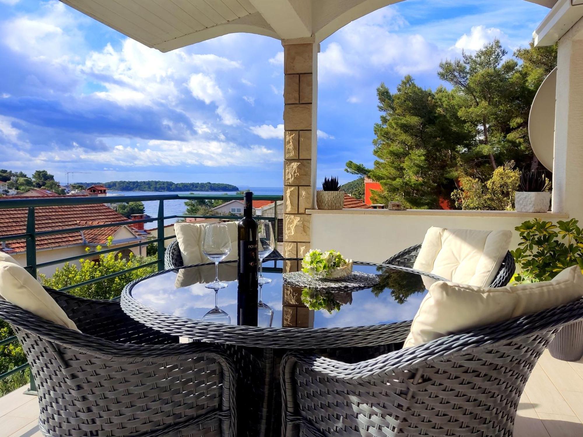 Apartment Triporte