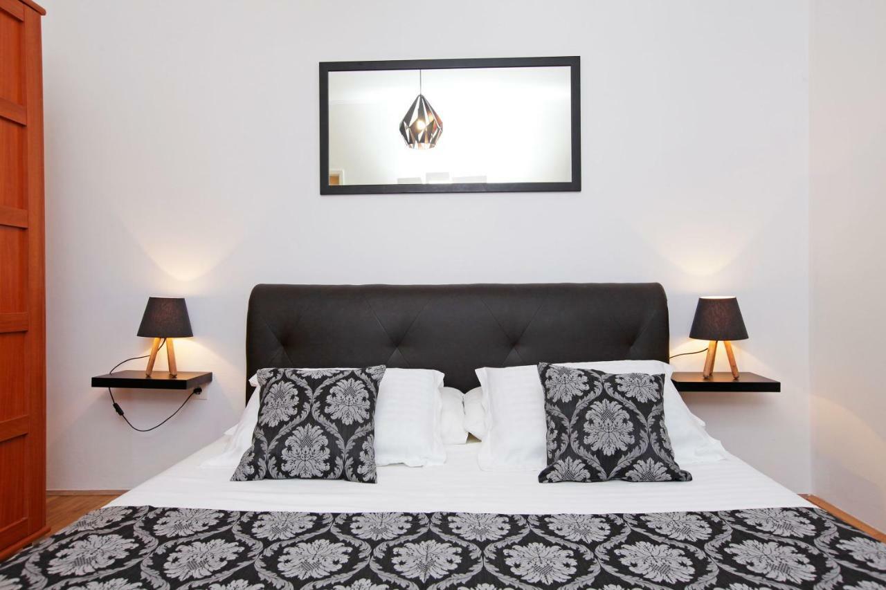 Triporte Apartment *