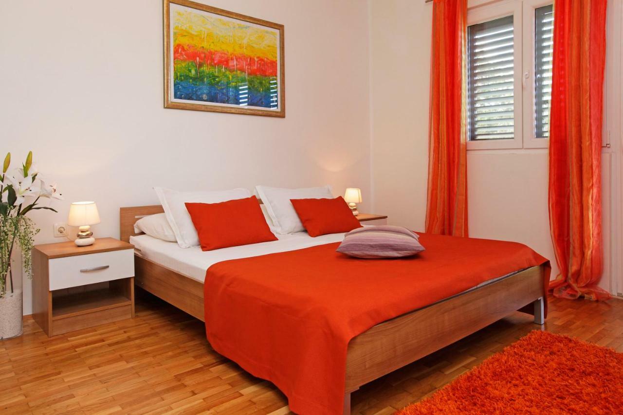 Apartment Triporte